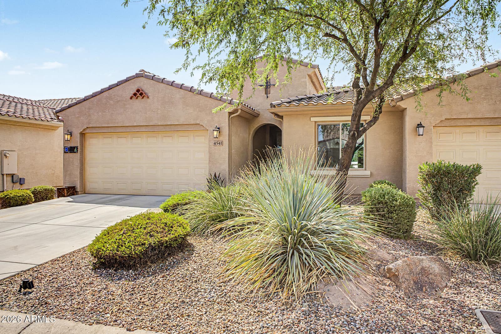 4541 W Hanna Drive, Eloy, AZ 85131 — photo 2 of 51