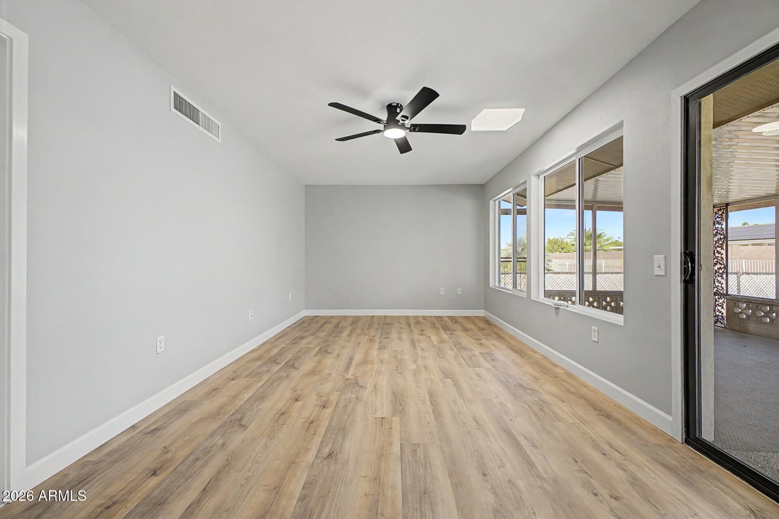 10014 W Oak Ridge Drive, Sun City, AZ 85351 — photo 27 of 32