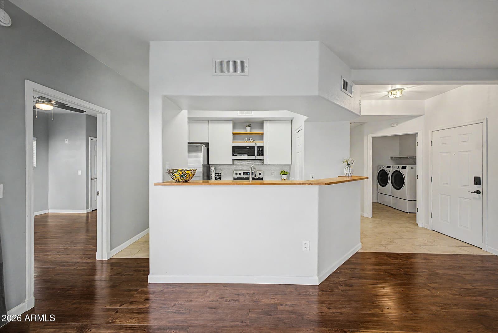 600 W Grove Parkway 1009, Tempe, AZ 85283 — photo 4 of 42