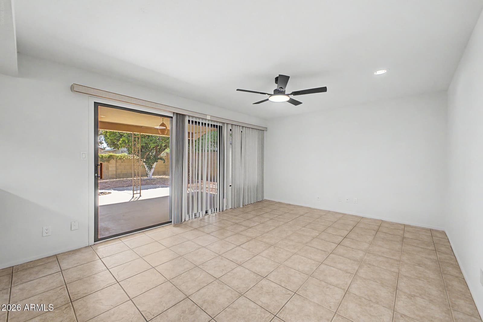 4827 E Paiute Street, Phoenix, AZ 85044 — photo 11 of 34
