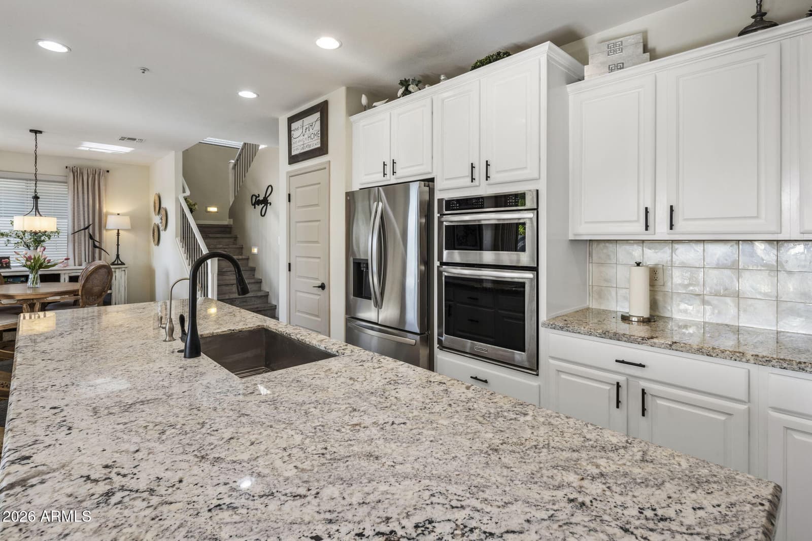 5386 S Mariposa Drive, Gilbert, AZ 85298 — photo 11 of 51