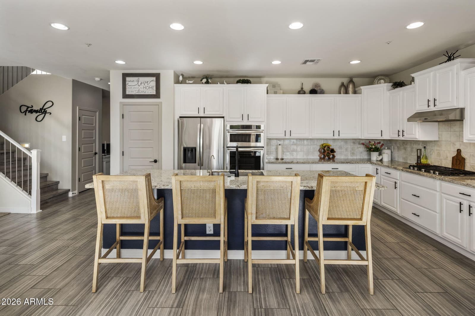 5386 S Mariposa Drive, Gilbert, AZ 85298 — photo 12 of 51
