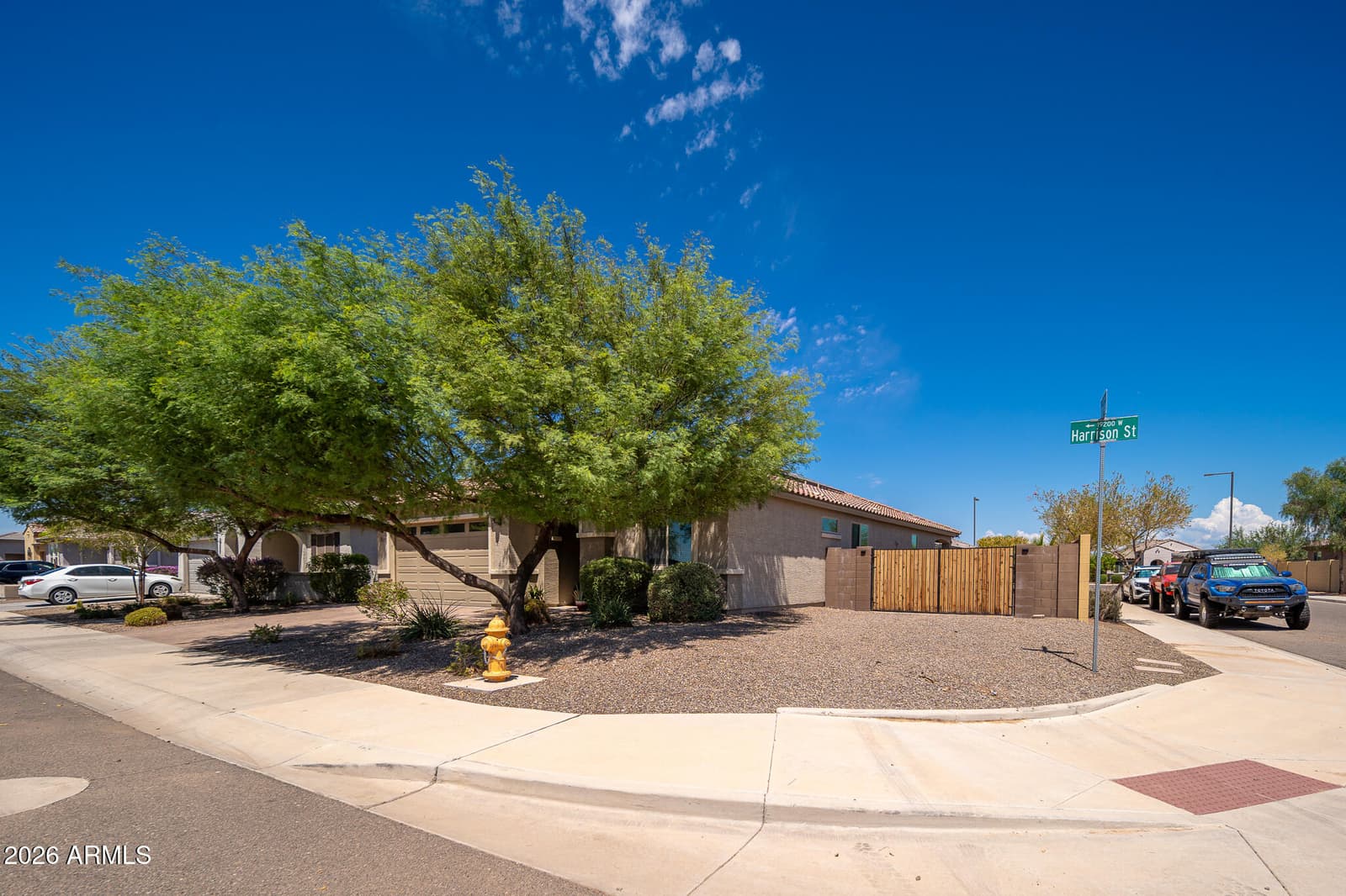 19204 W Harrison Street, Goodyear, AZ 85338 — photo 5 of 38