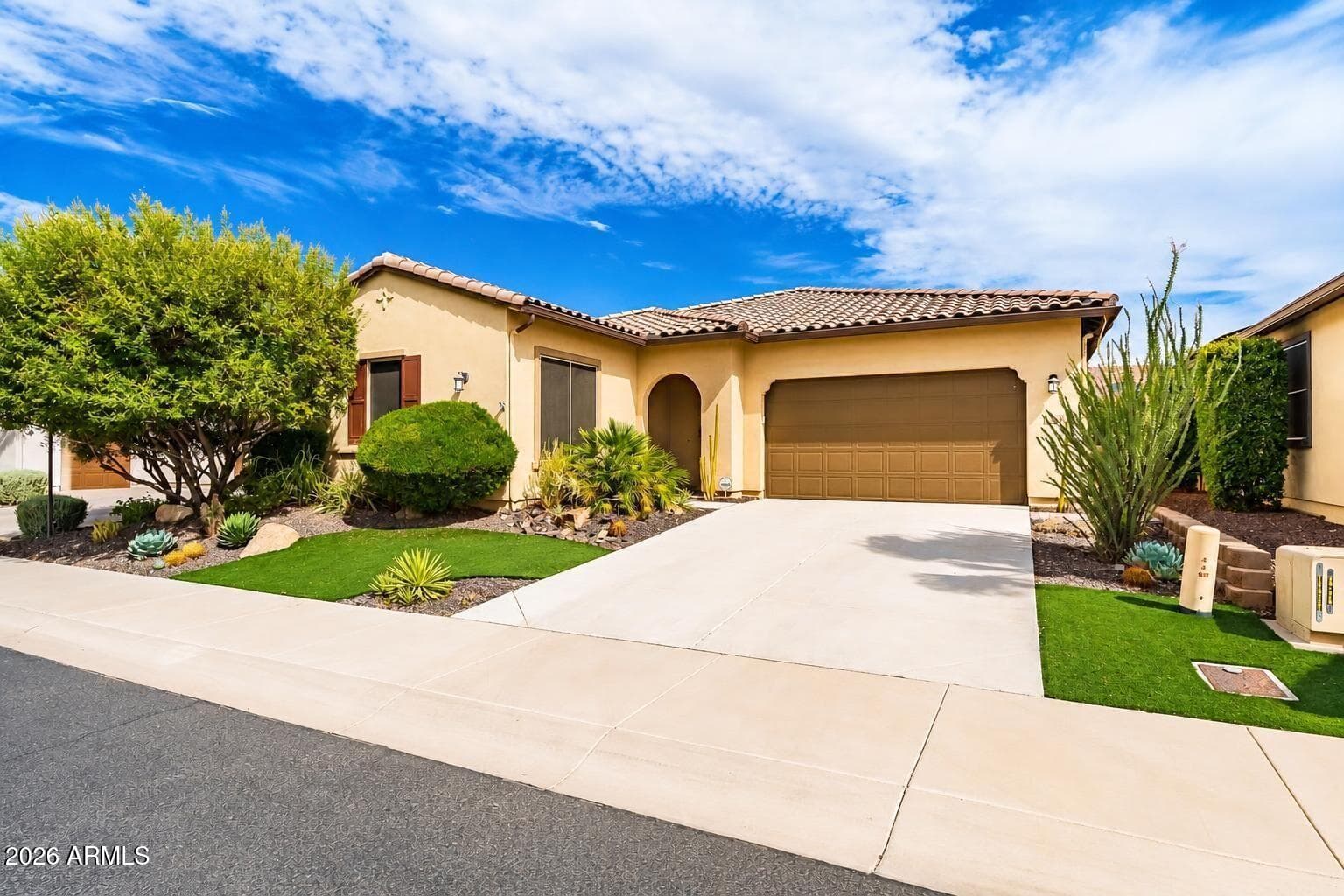 13434 W Hummingbird Terrace, Peoria, AZ 85383 — photo 2 of 31