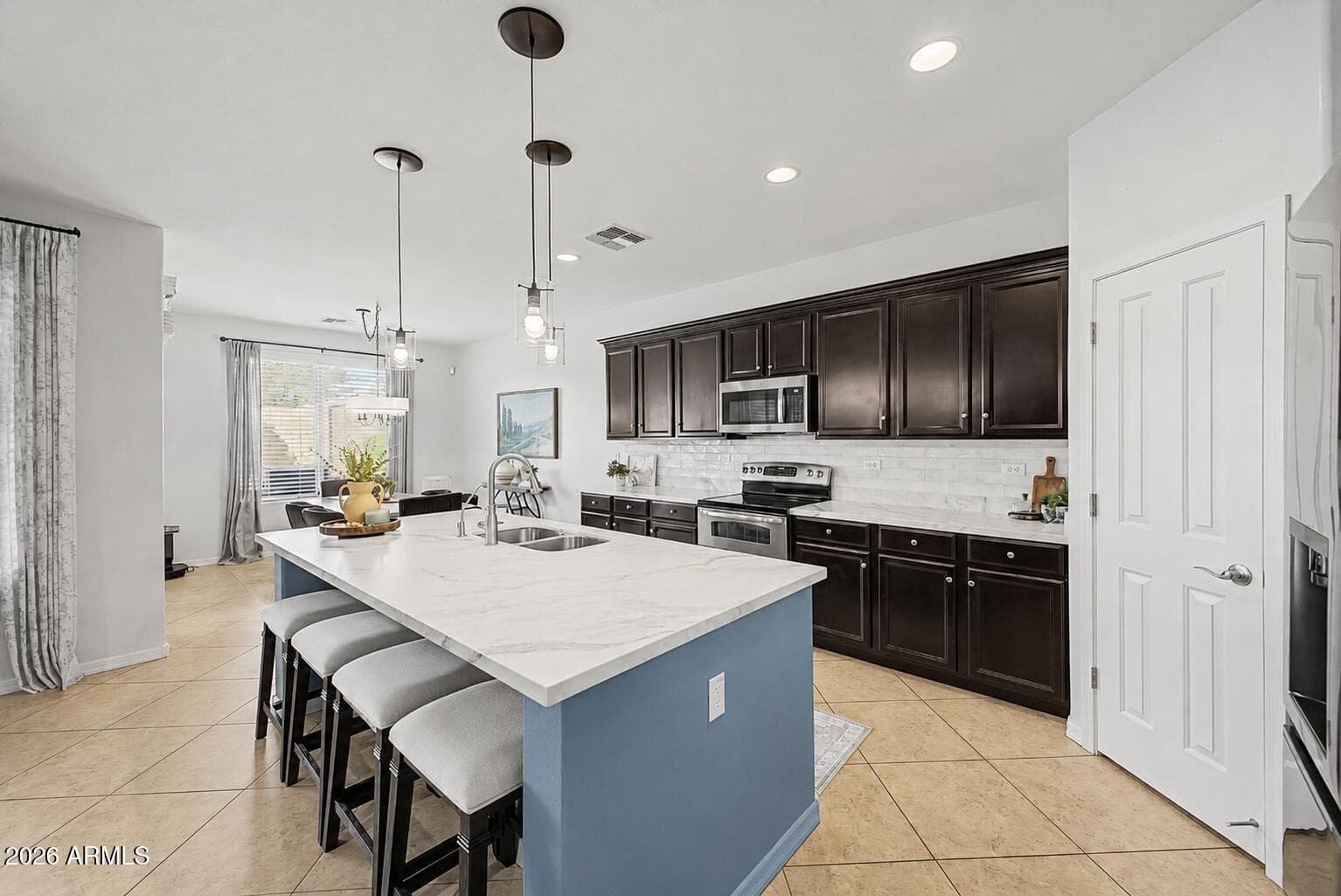 14398 W Almeria Road, Goodyear, AZ 85395 — photo 12 of 49
