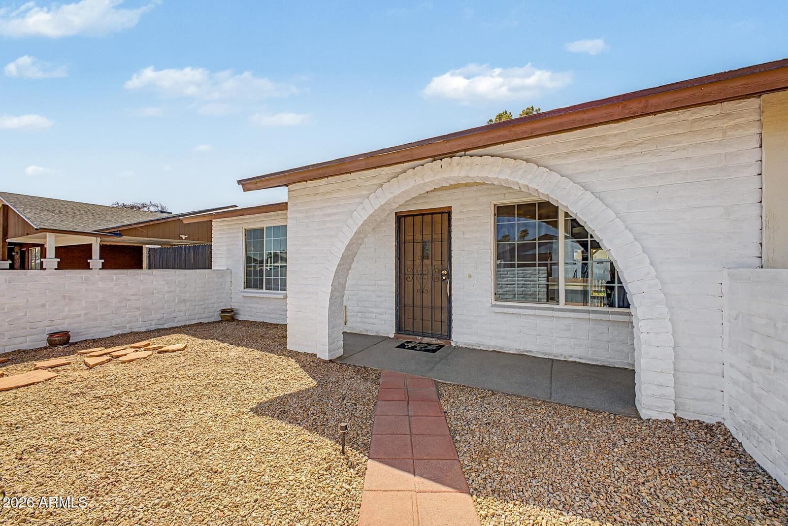 2821 W Charleston Avenue, Phoenix, AZ 85053 — photo 4 of 28