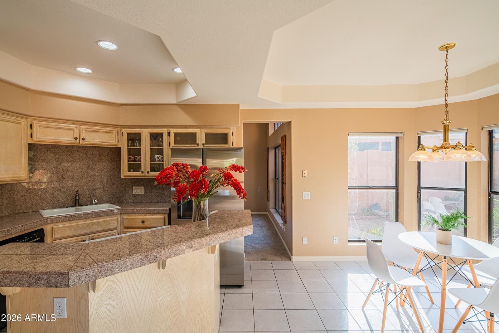 1054 E Shangri La Road, Phoenix, AZ 85020 — photo 13 of 35