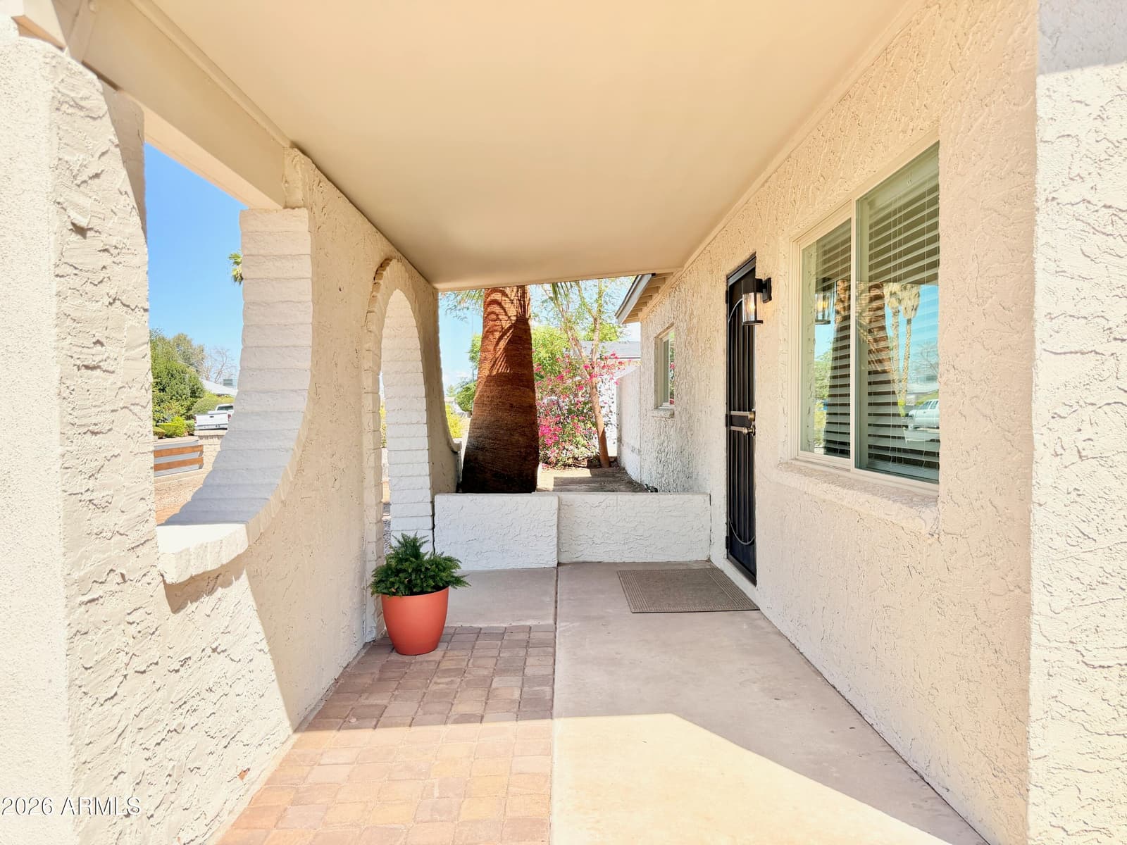 267 W Hillside Street, Mesa, AZ 85201 — photo 6 of 42