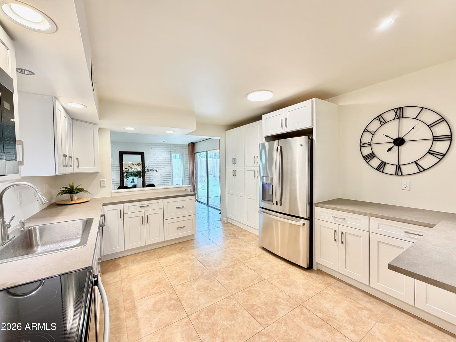 267 W Hillside Street, Mesa, AZ 85201 — photo 11 of 42