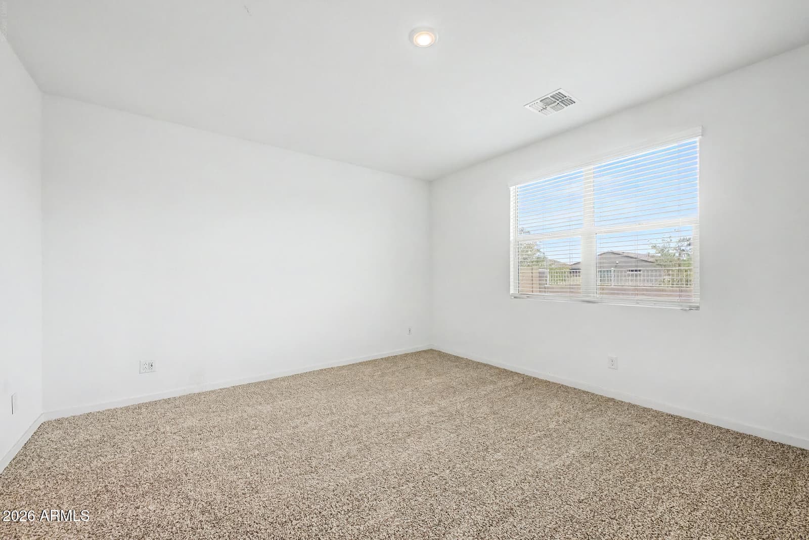 362 S San Vicente Lane, Casa Grande, AZ 85194 — photo 13 of 38
