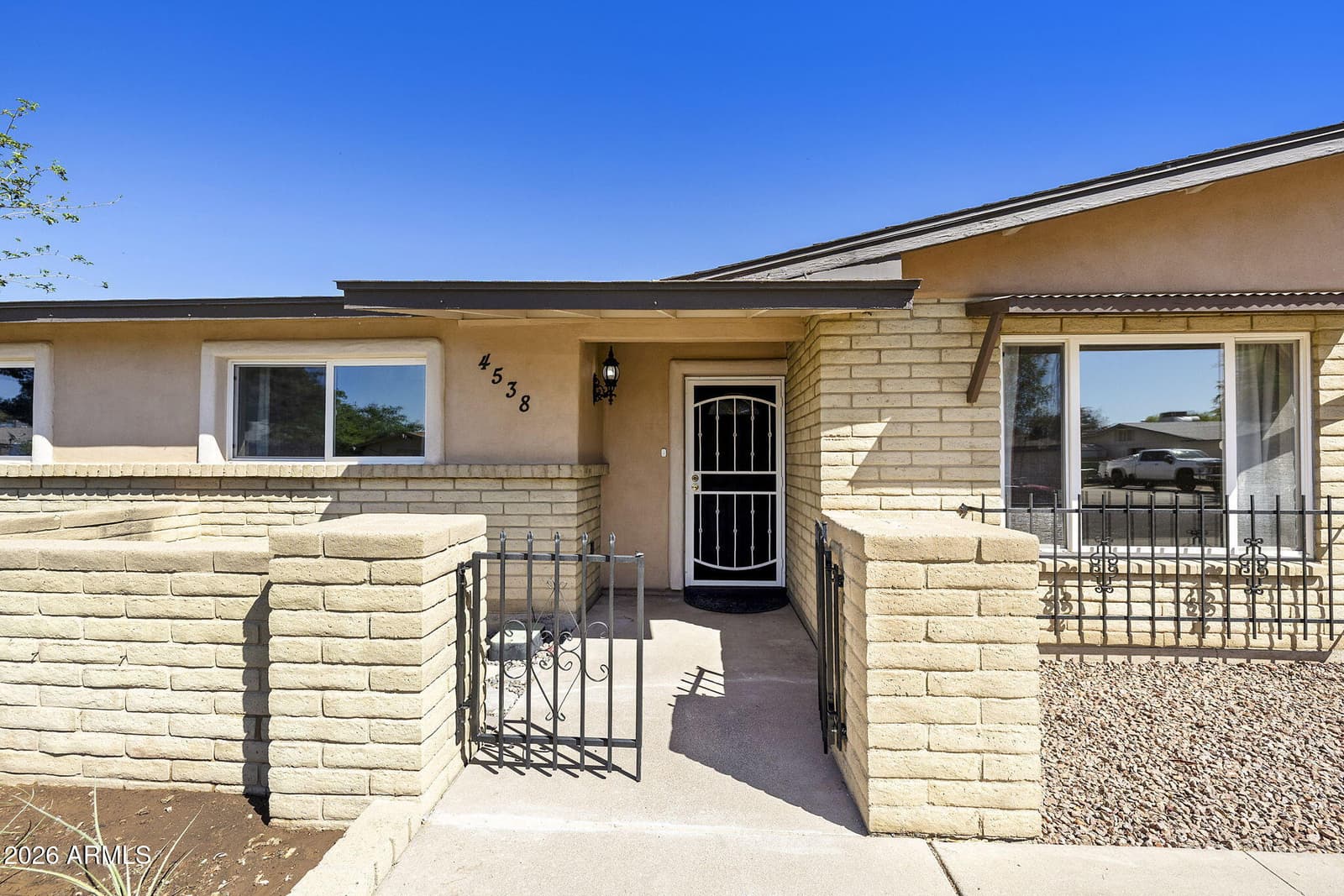 4538 W Purdue Avenue, Glendale, AZ 85302 — photo 5 of 60
