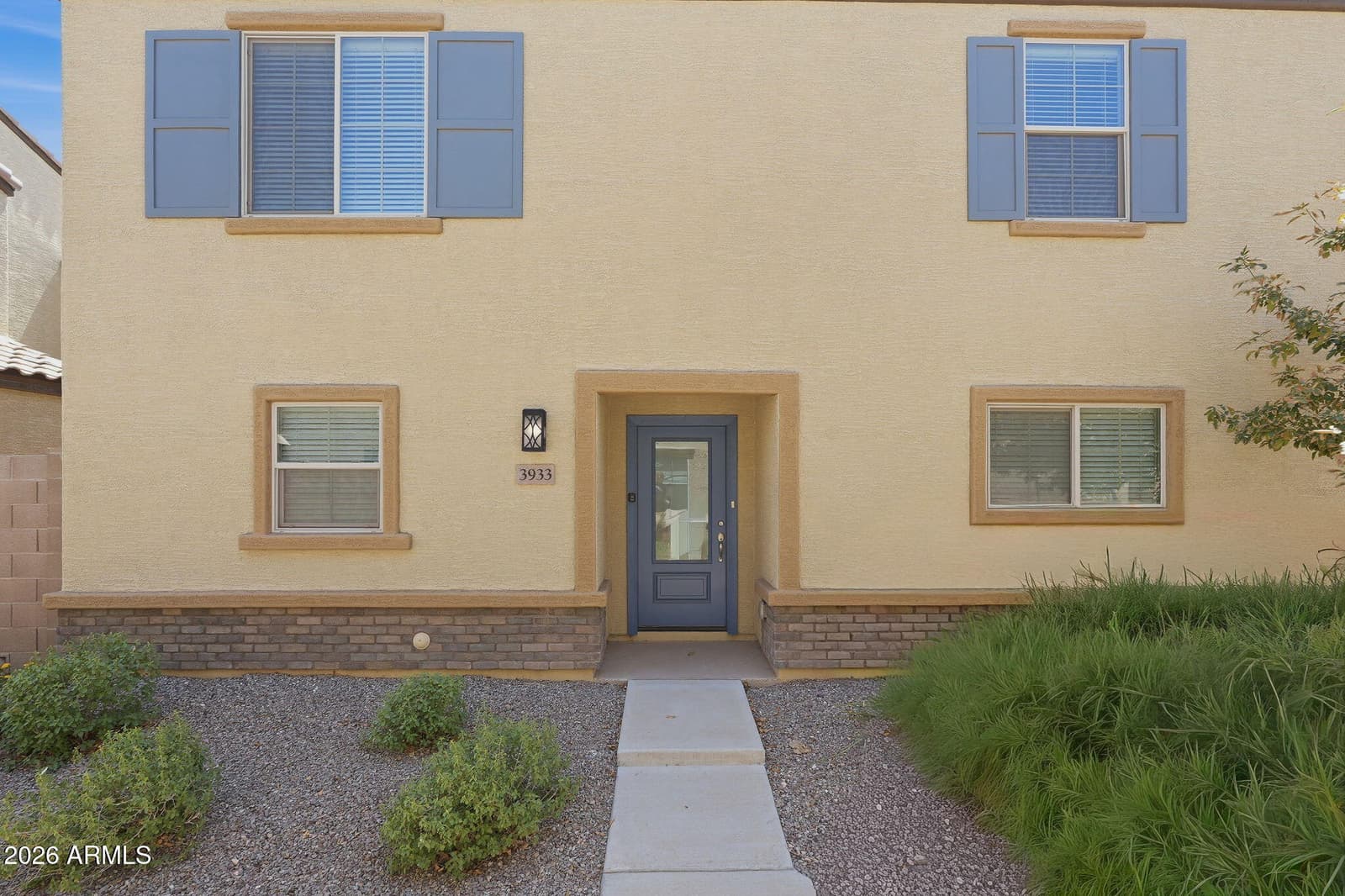 3933 S 82nd Drive, Phoenix, AZ 85043 — photo 2 of 47