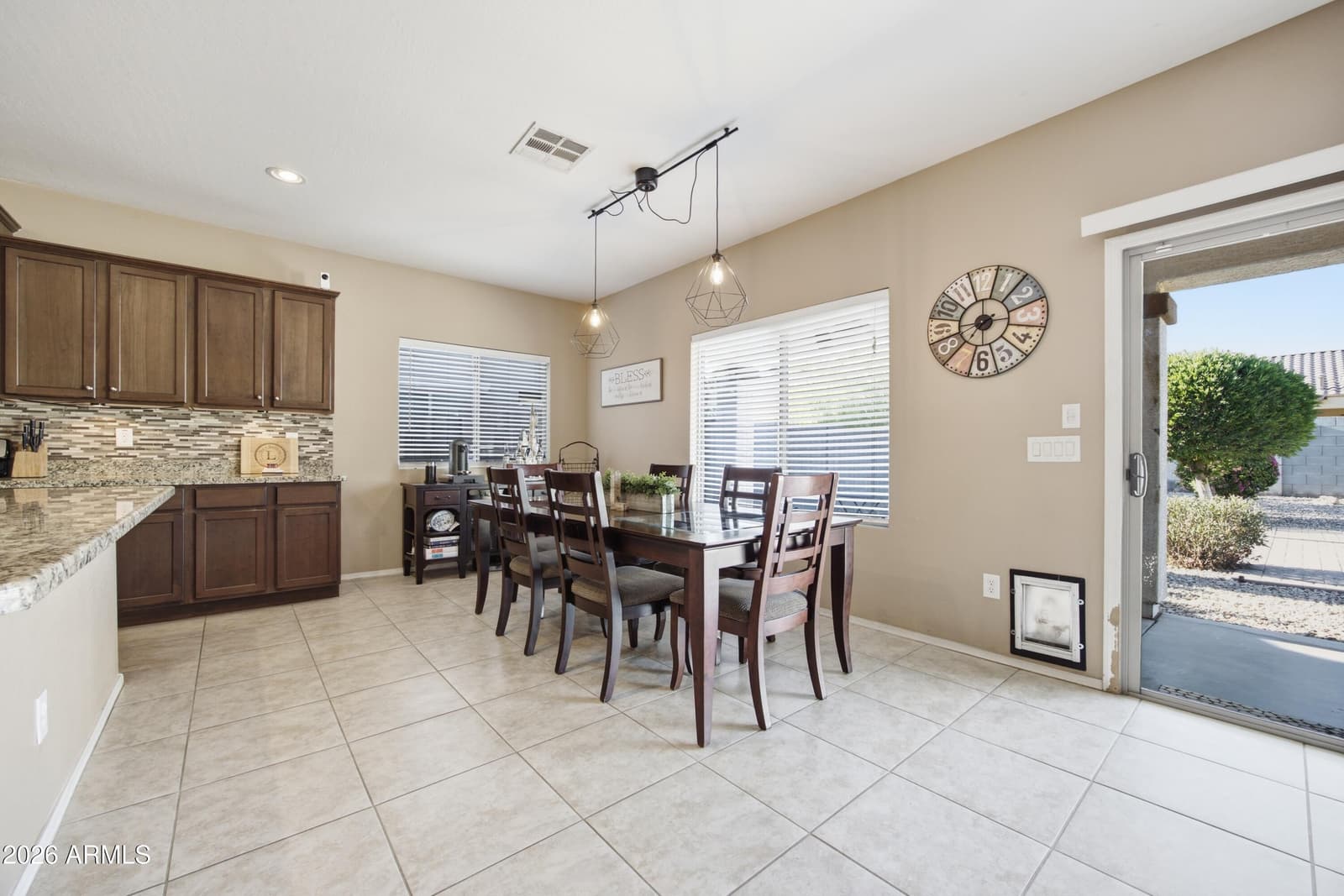 11716 W Rio Vista Lane, Avondale, AZ 85323 — photo 3 of 18