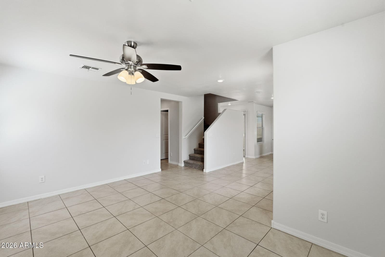 3935 S 82nd Drive, Phoenix, AZ 85043 — photo 6 of 37