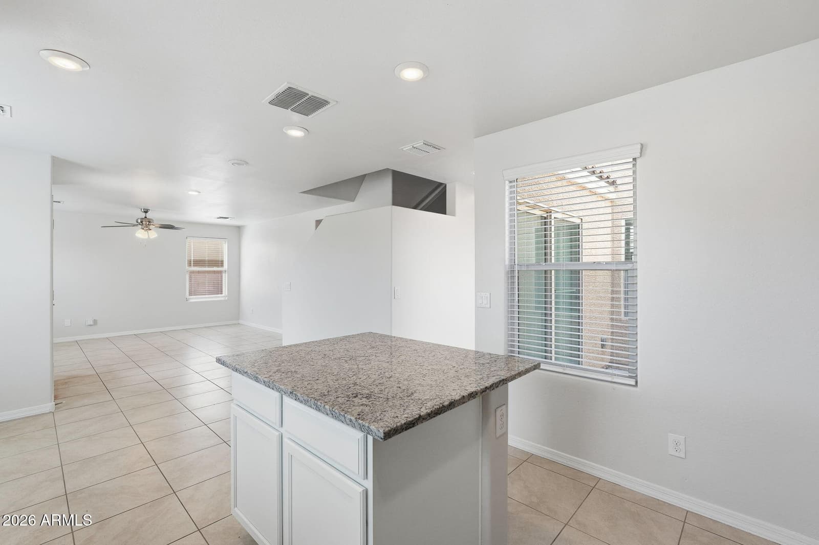 3935 S 82nd Drive, Phoenix, AZ 85043 — photo 11 of 37
