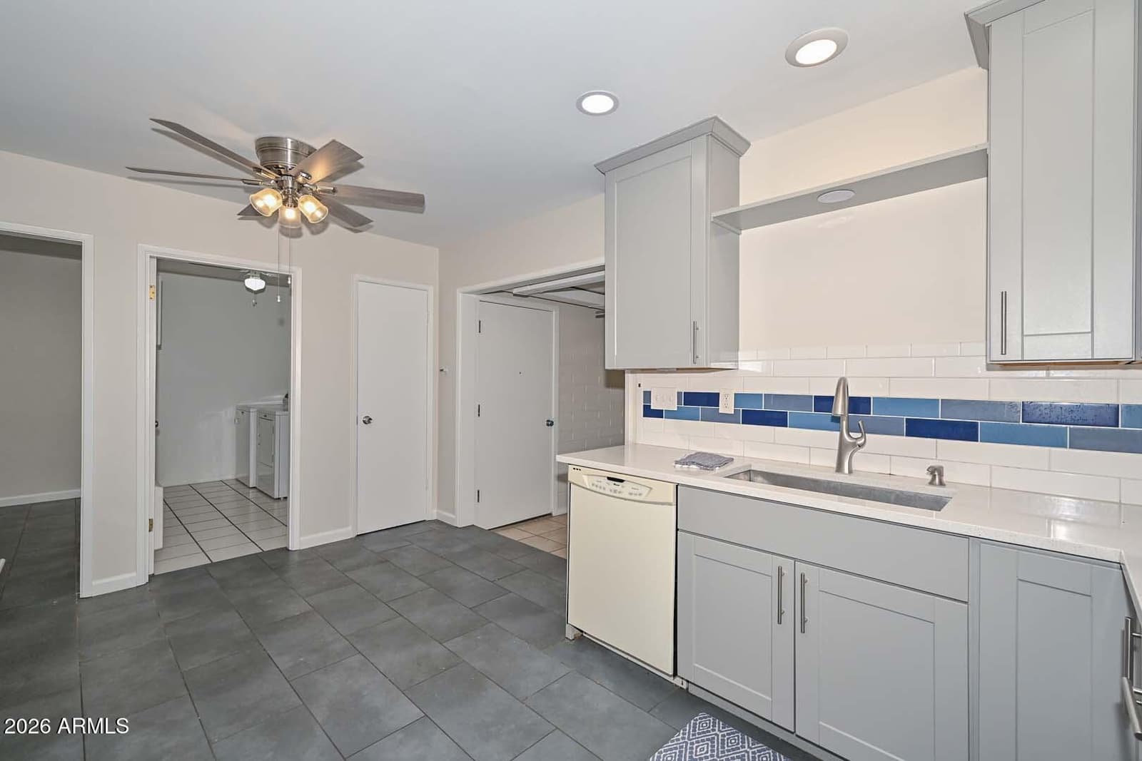 9237 N 111th Avenue, Sun City, AZ 85351 — photo 13 of 40