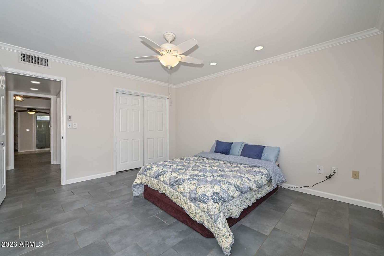 9237 N 111th Avenue, Sun City, AZ 85351 — photo 16 of 40