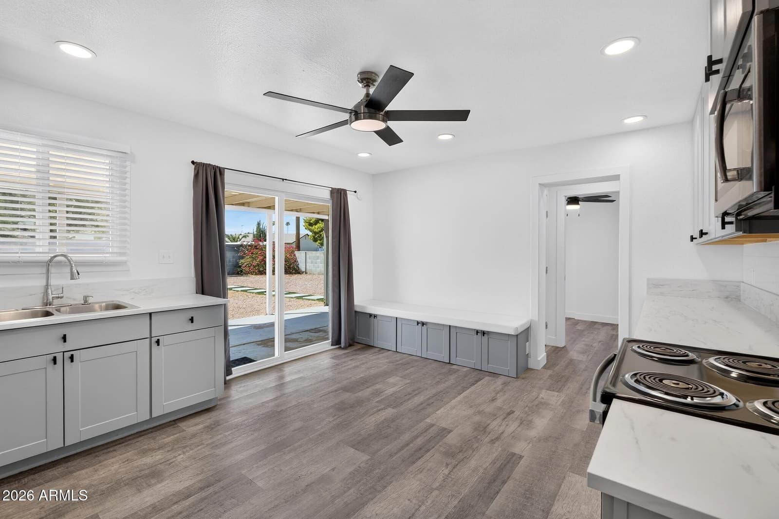 2501 E Karen Drive, Phoenix, AZ 85032 — photo 10 of 51