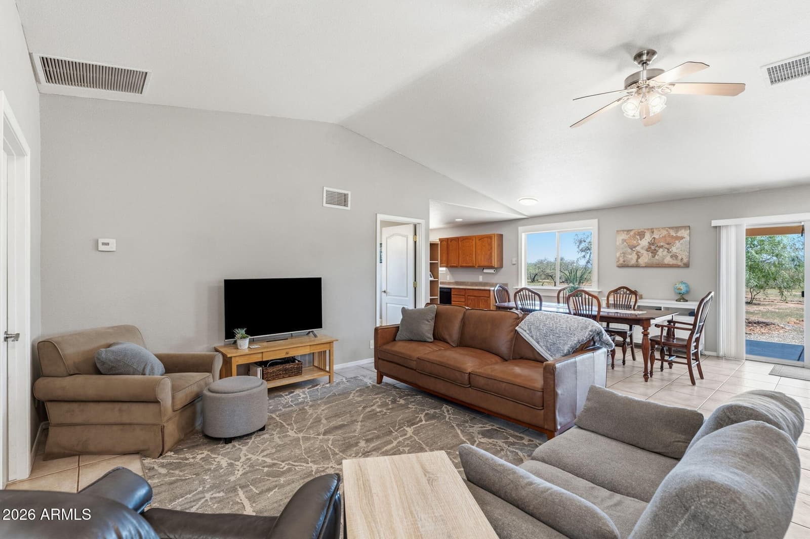 5147 S La Donna Lane, Sierra Vista, AZ 85650 — photo 16 of 65