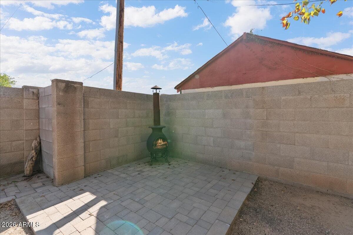 2301 W Saint John Road, Phoenix, AZ 85023 — photo 19 of 29