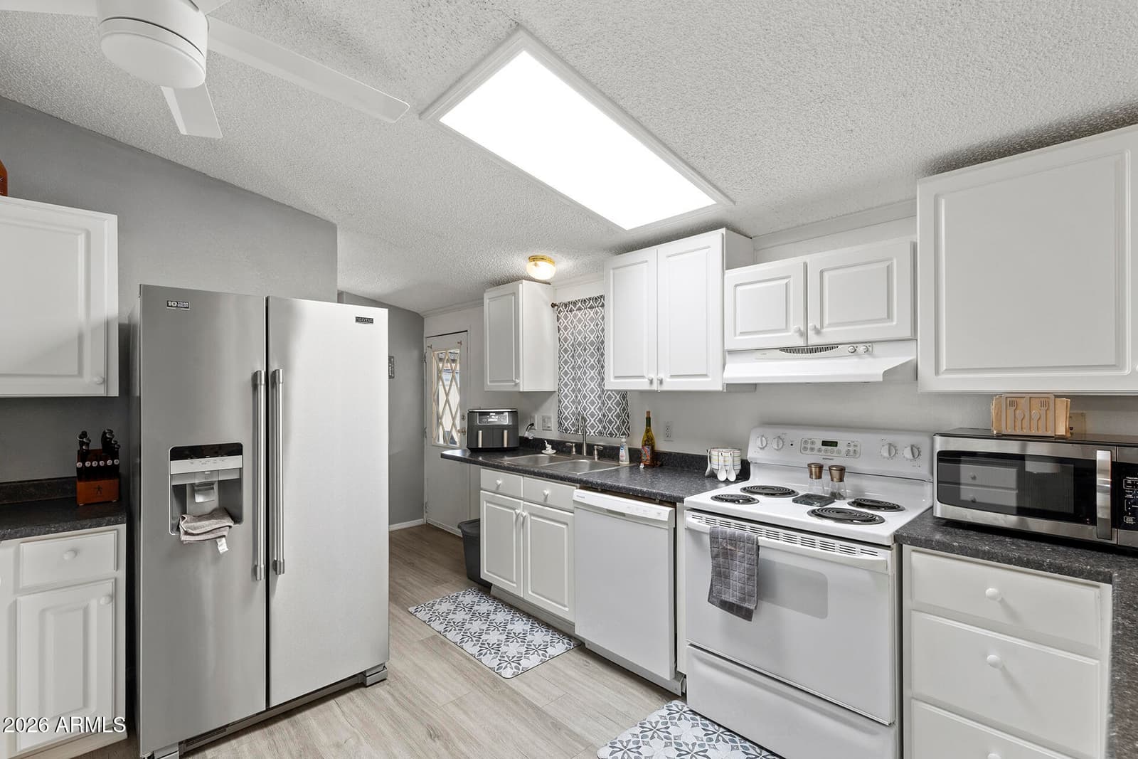 11275 N 99th Avenue 86, Peoria, AZ 85345 — photo 4 of 42
