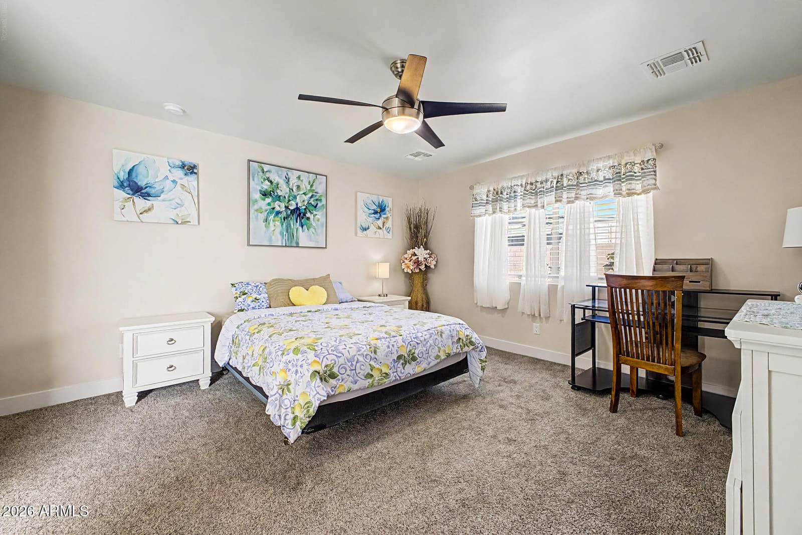 332 W 14th Avenue, Apache Junction, AZ 85120 — photo 15 of 33