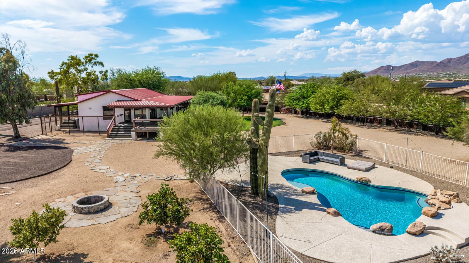 39029 N 11th Avenue, Phoenix, AZ 85086 — photo 3 of 73