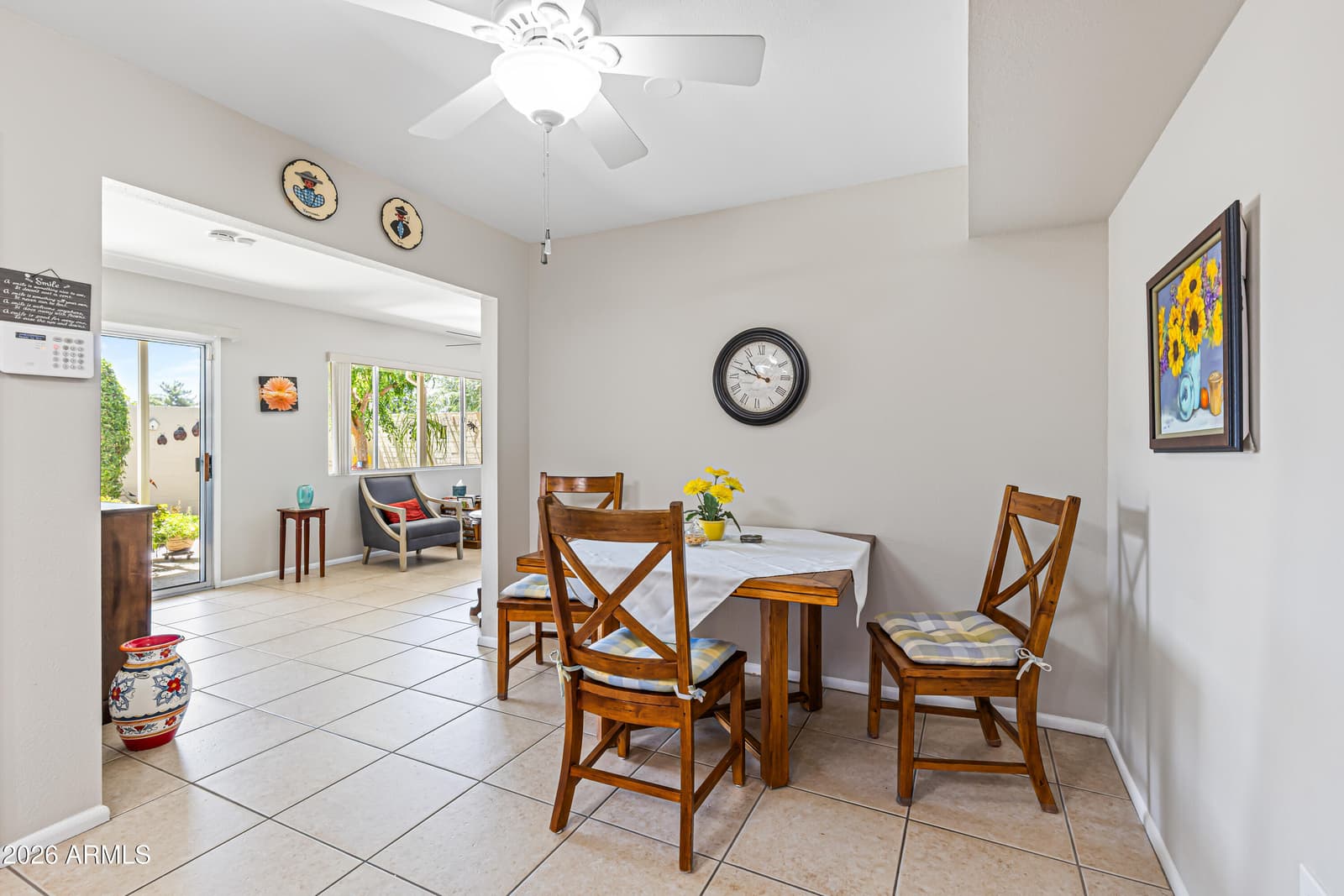 10016 W Hawthorn Drive, Sun City, AZ 85351 — photo 5 of 27