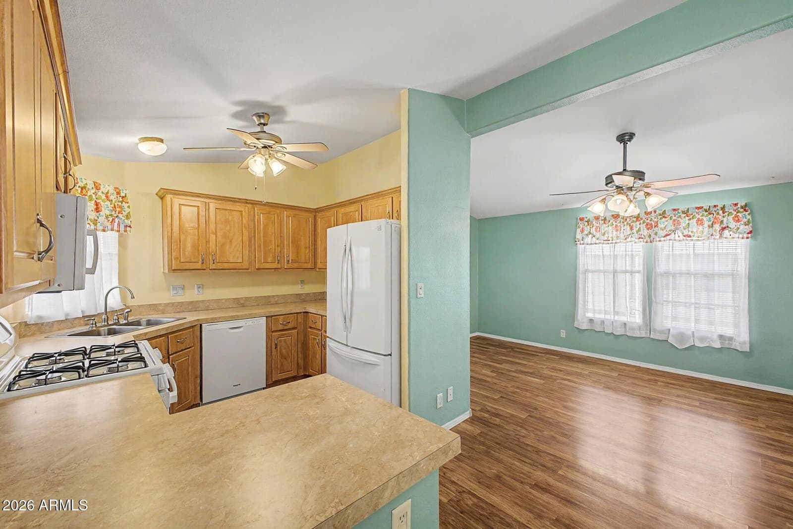10955 N 79th Avenue 53, Peoria, AZ 85345 — photo 15 of 32
