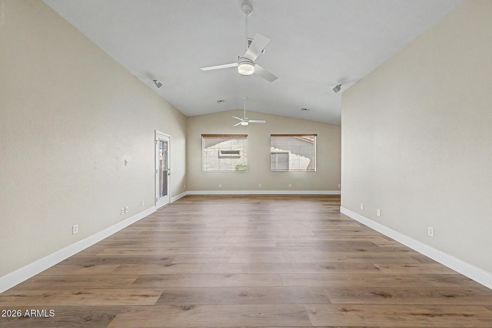 4300 E Cassia Lane, Gilbert, AZ 85298 — photo 5 of 73