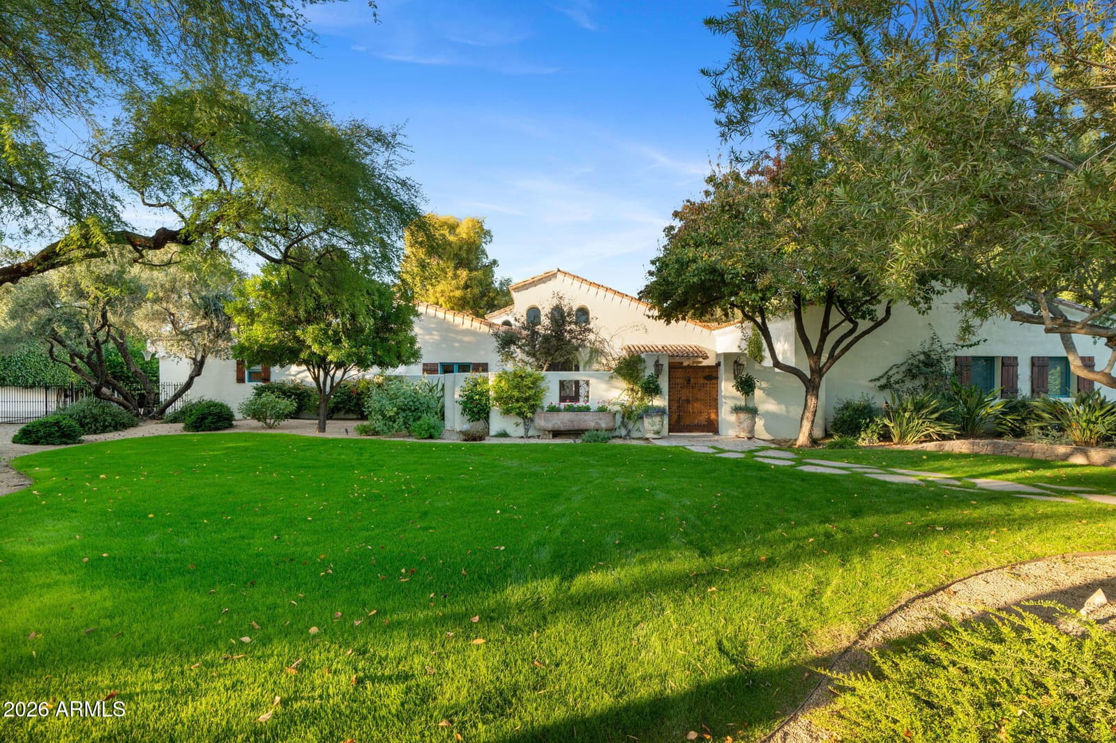 8500 N Golf Drive, Paradise Valley, AZ 85253 — photo 2 of 41