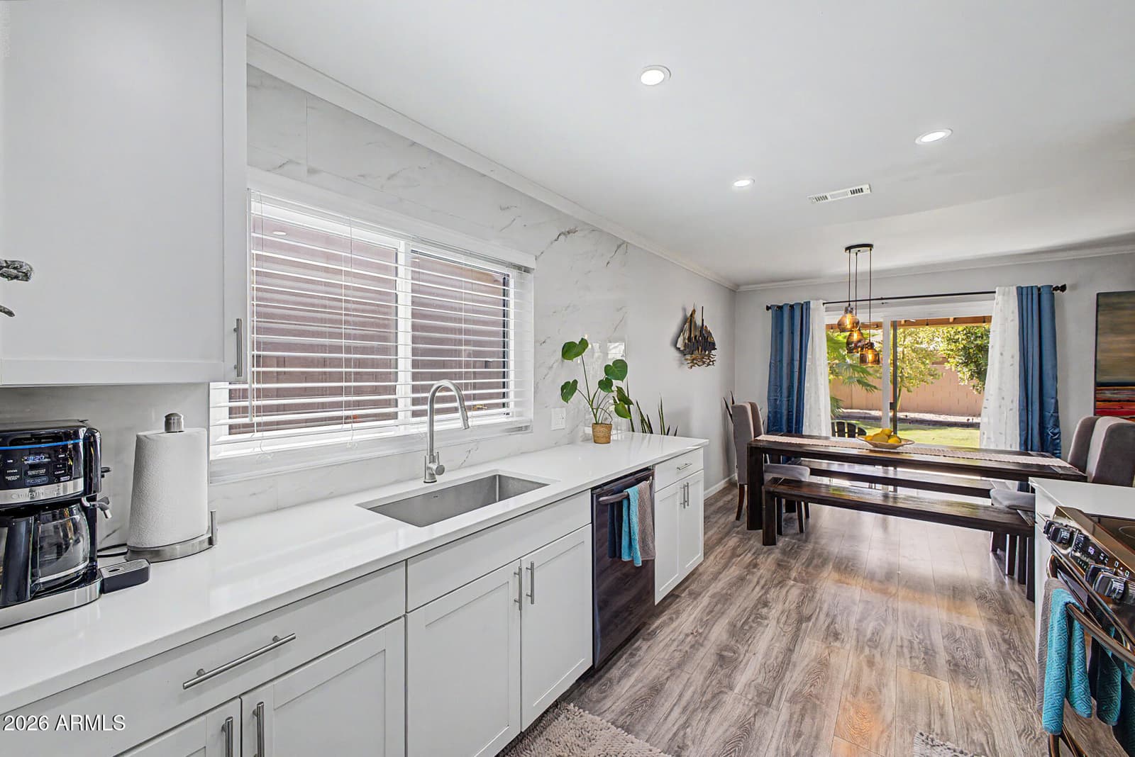 19043 N 98th Lane, Peoria, AZ 85382 — photo 11 of 27