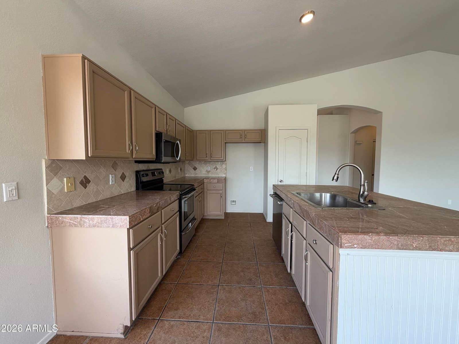 3549 E Rocky Slope Drive, Phoenix, AZ 85044 — photo 10 of 29