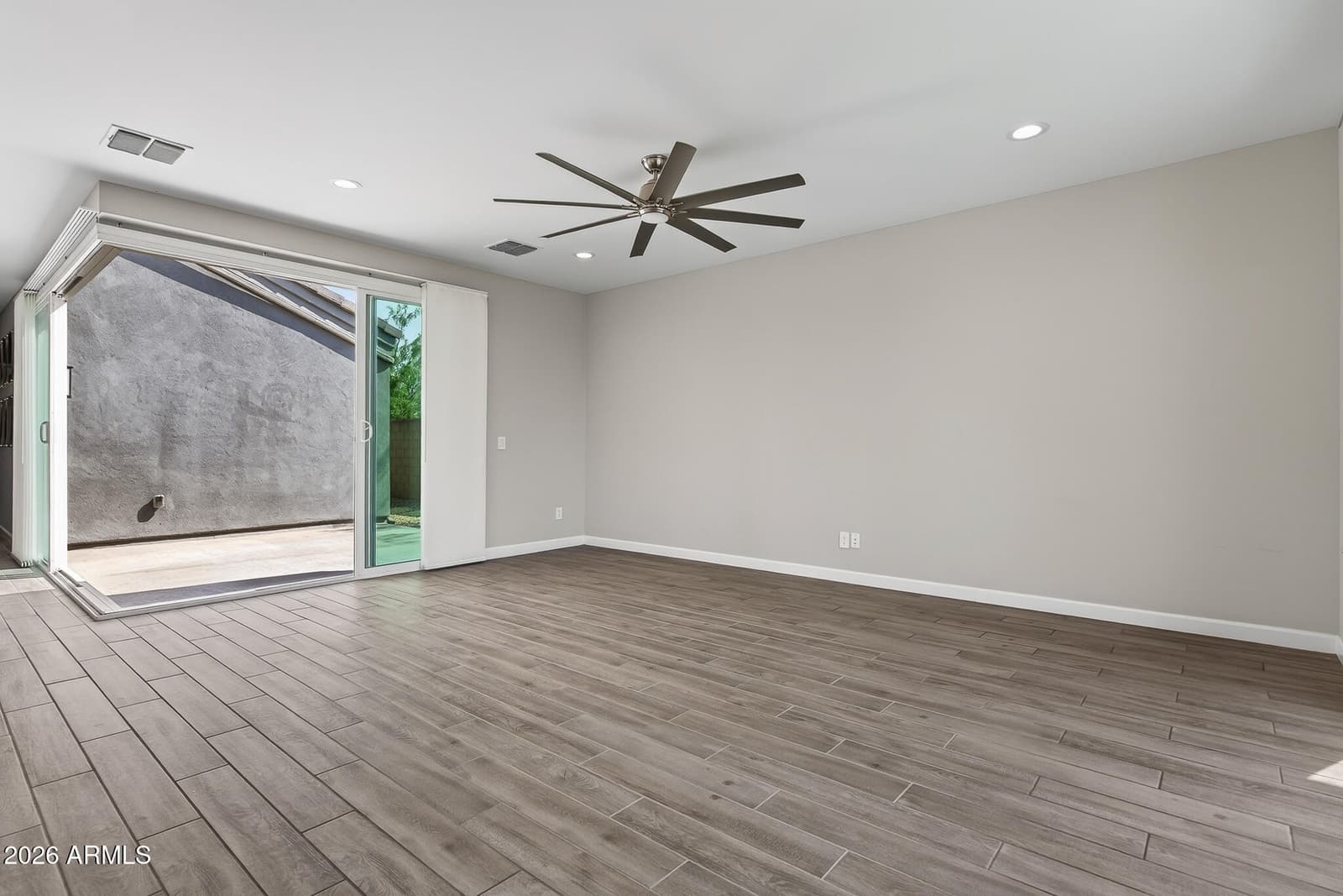 2004 E Park View Lane, Phoenix, AZ 85024 — photo 12 of 58