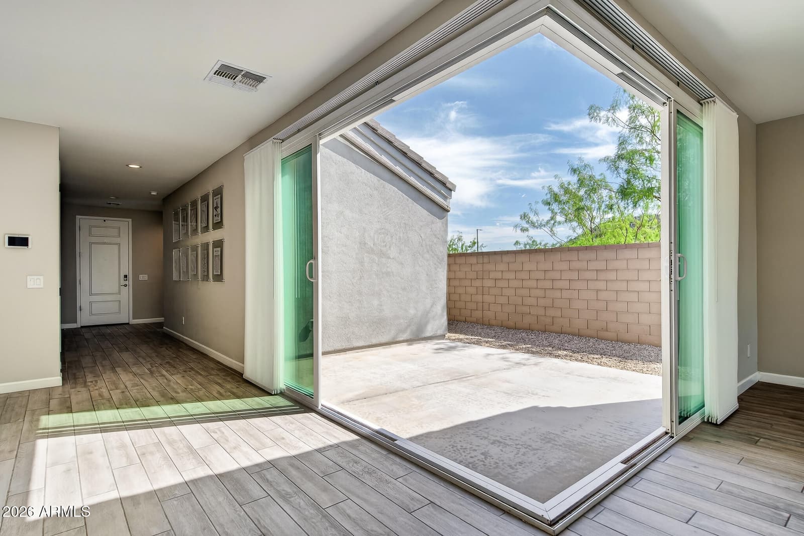 2004 E Park View Lane, Phoenix, AZ 85024 — photo 15 of 58