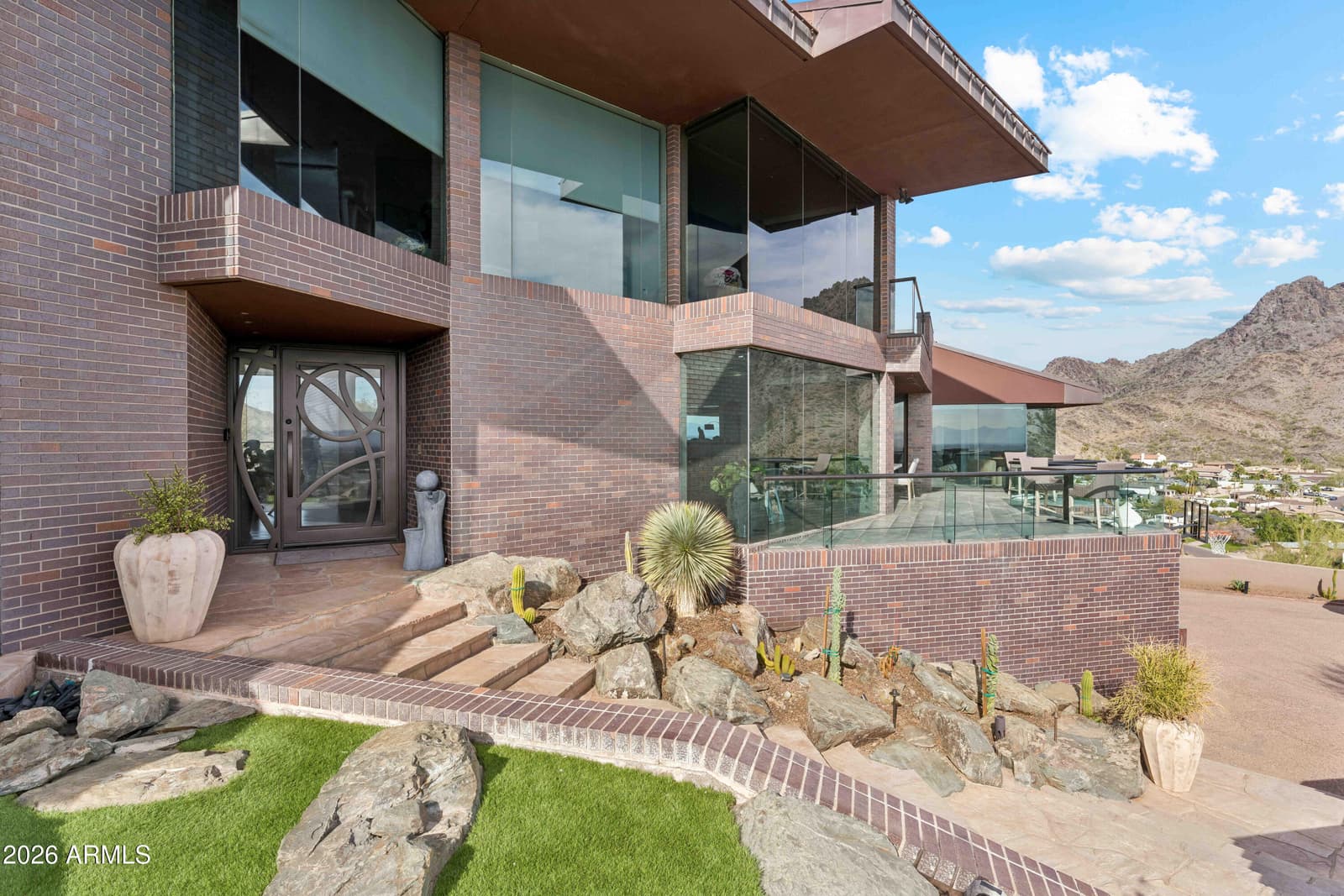 2106 E Kaler Drive, Phoenix, AZ 85016 — photo 6 of 77