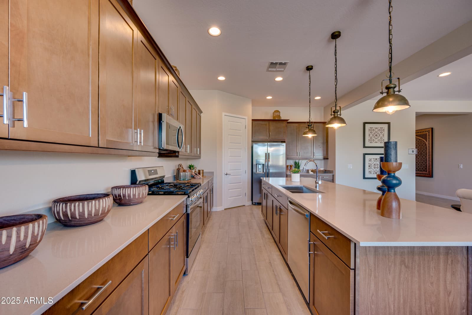 7817 W Staghorn Road, Peoria, AZ 85383 — photo 4 of 19
