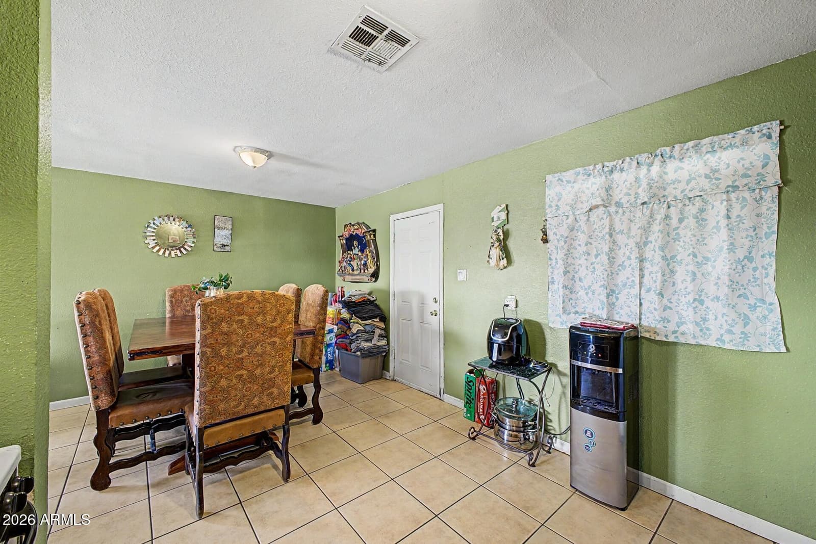 2529 N 40th Avenue, Phoenix, AZ 85009 — photo 10 of 25
