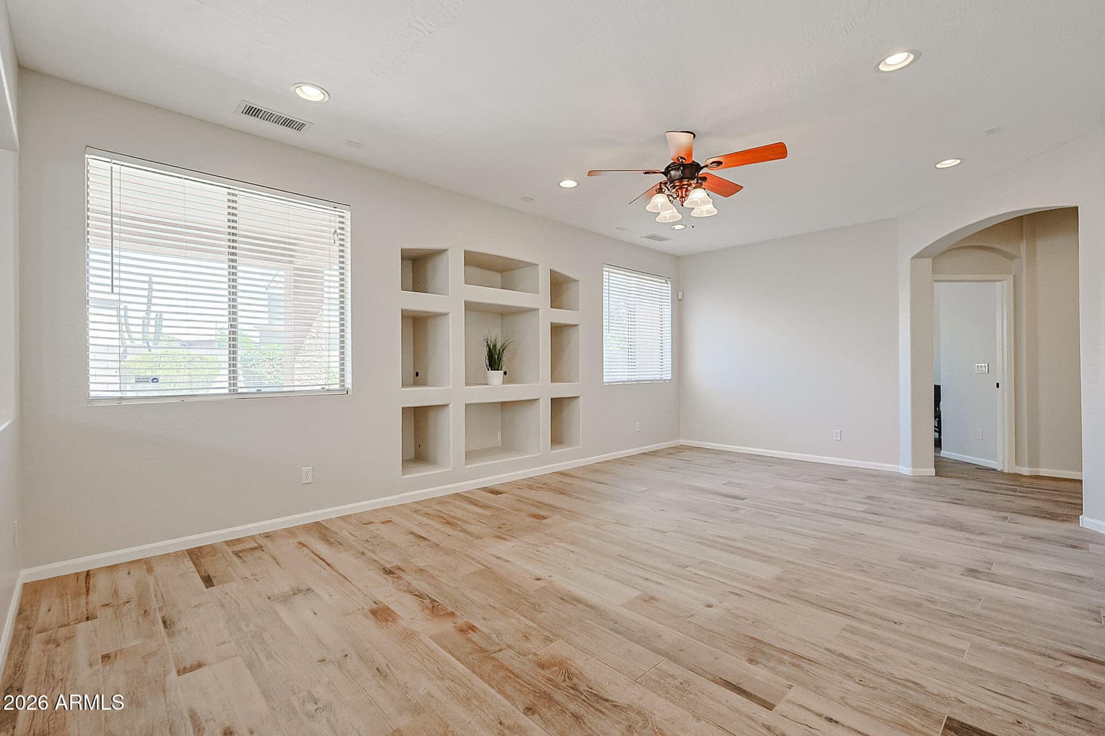 14707 N 138th Lane, Surprise, AZ 85379 — photo 16 of 59