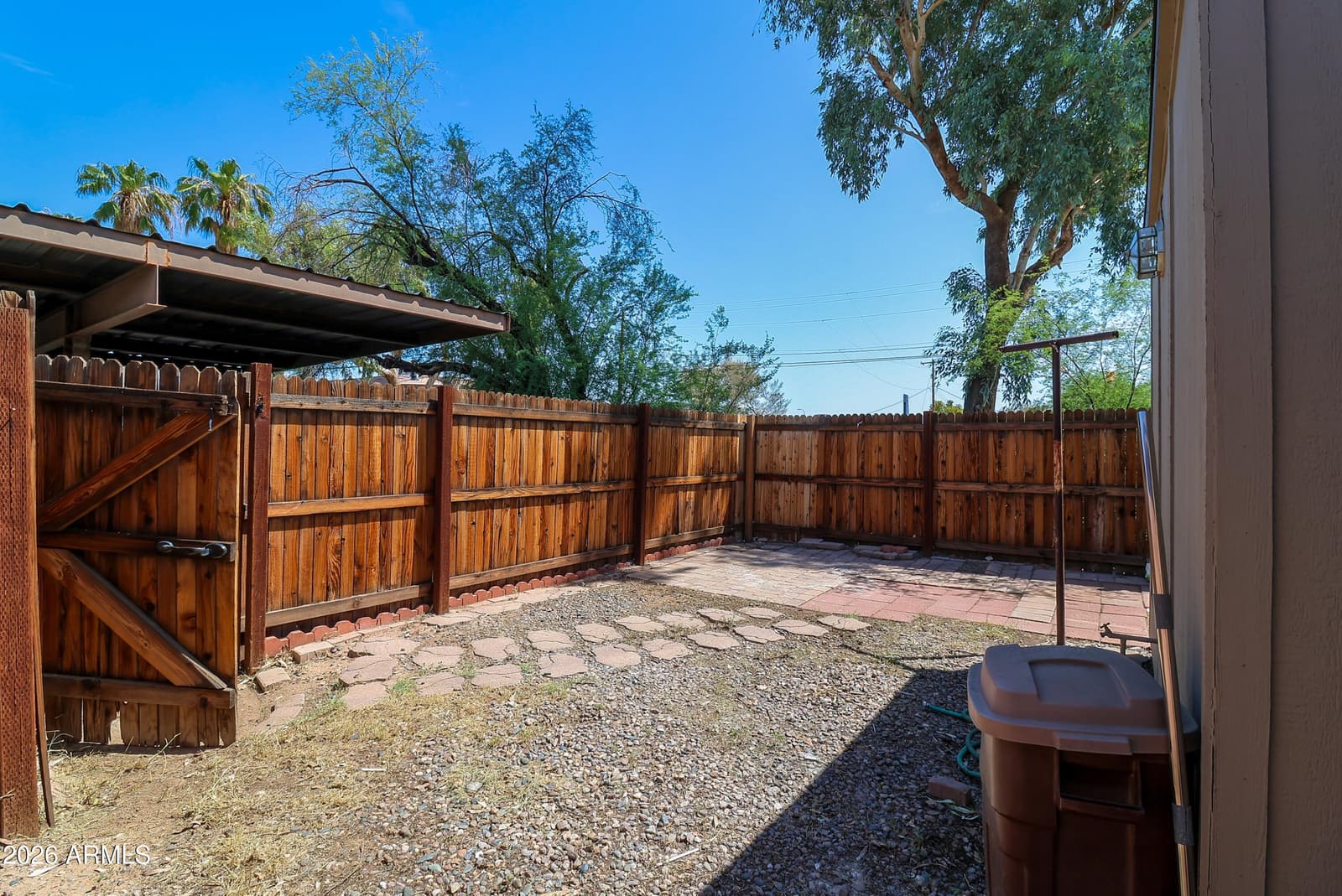 6711 W Osborn Road 5, Phoenix, AZ 85033 — photo 4 of 17