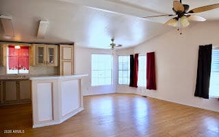7810 W Peoria Avenue 152, Peoria, AZ 85345 — photo 4 of 34