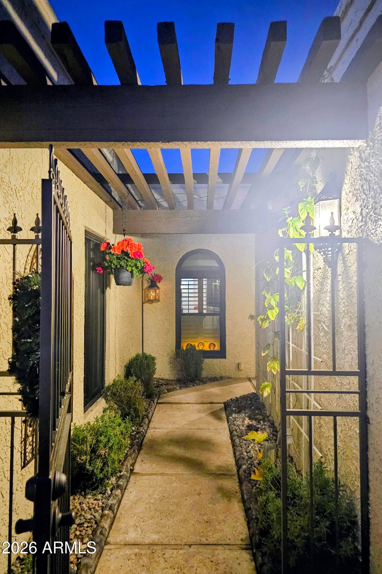4732 E Euclid Avenue, Phoenix, AZ 85044 — photo 8 of 41