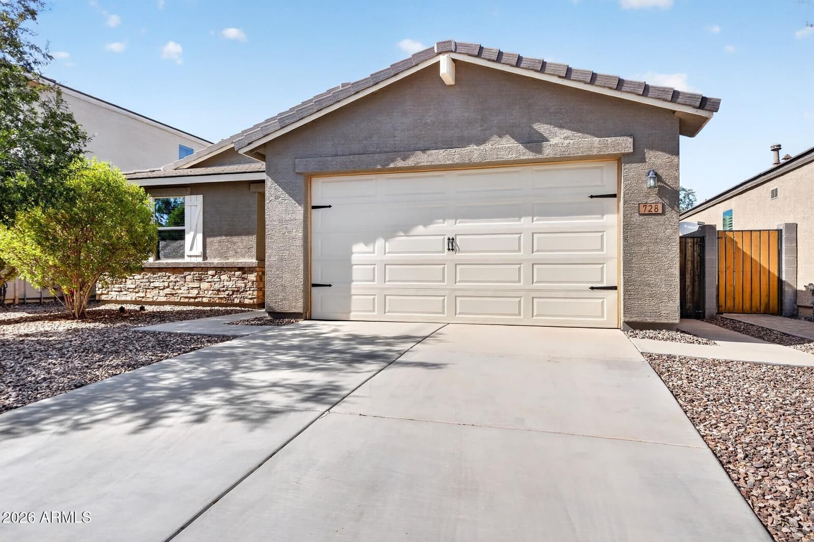 728 W Magena Drive, San Tan Valley, AZ 85140 — photo 11 of 41