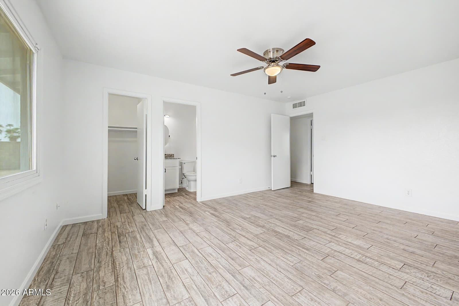 3529 W Acapulco Lane, Phoenix, AZ 85053 — photo 14 of 27