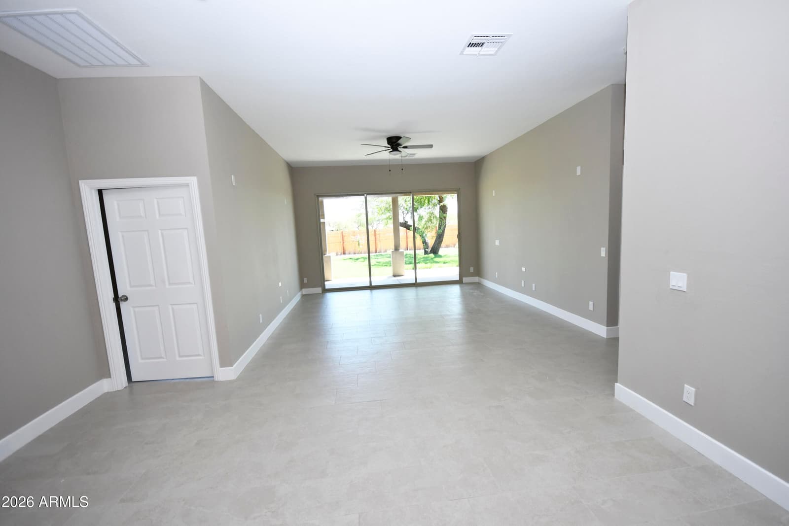 3315 W Pinnacle Vista Drive, Phoenix, AZ 85083 — photo 4 of 39