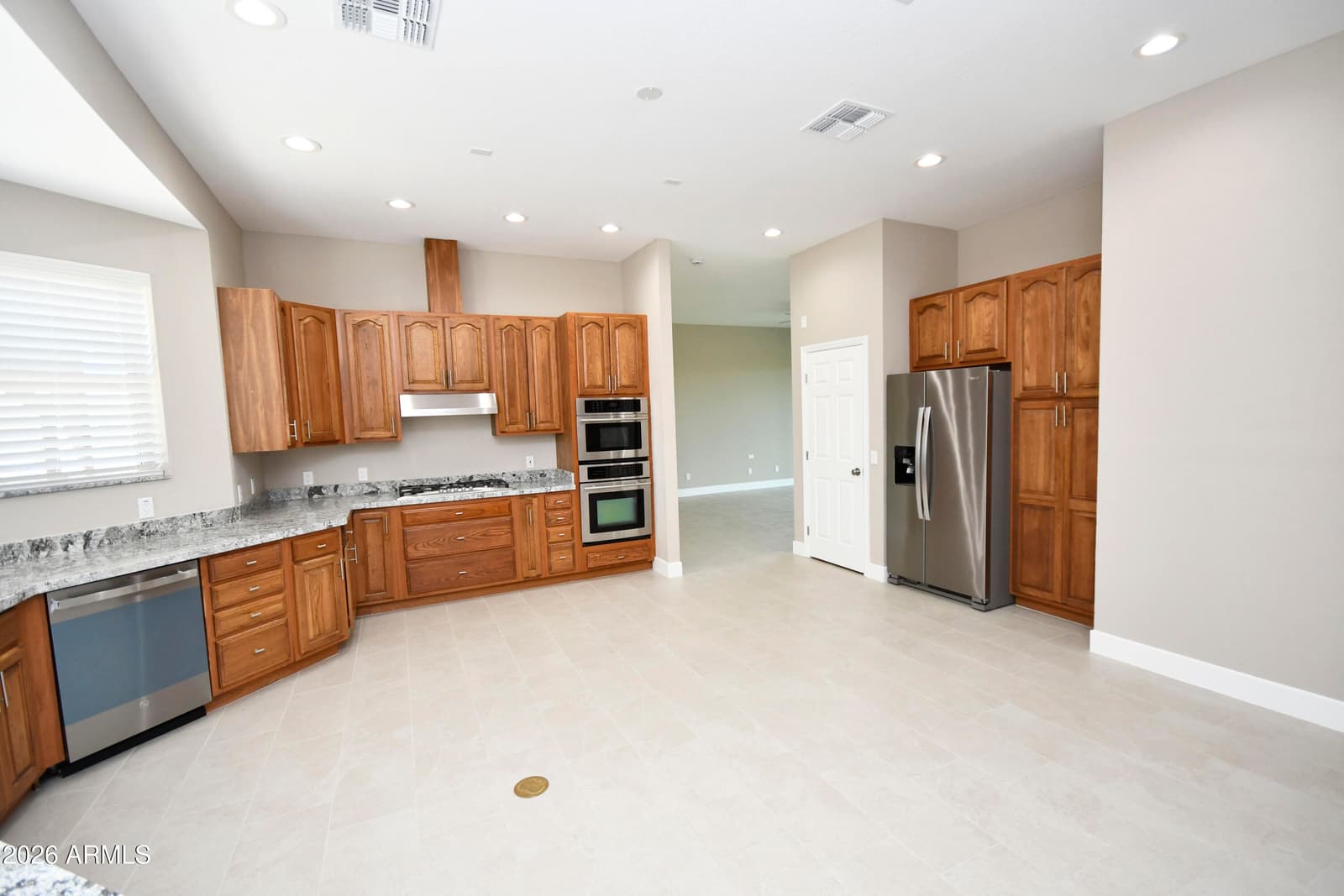 3315 W Pinnacle Vista Drive, Phoenix, AZ 85083 — photo 9 of 39