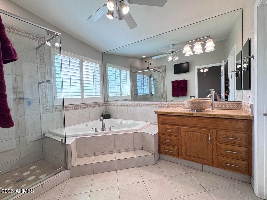 2271 E Ross Avenue, Phoenix, AZ 85024 — photo 9 of 10