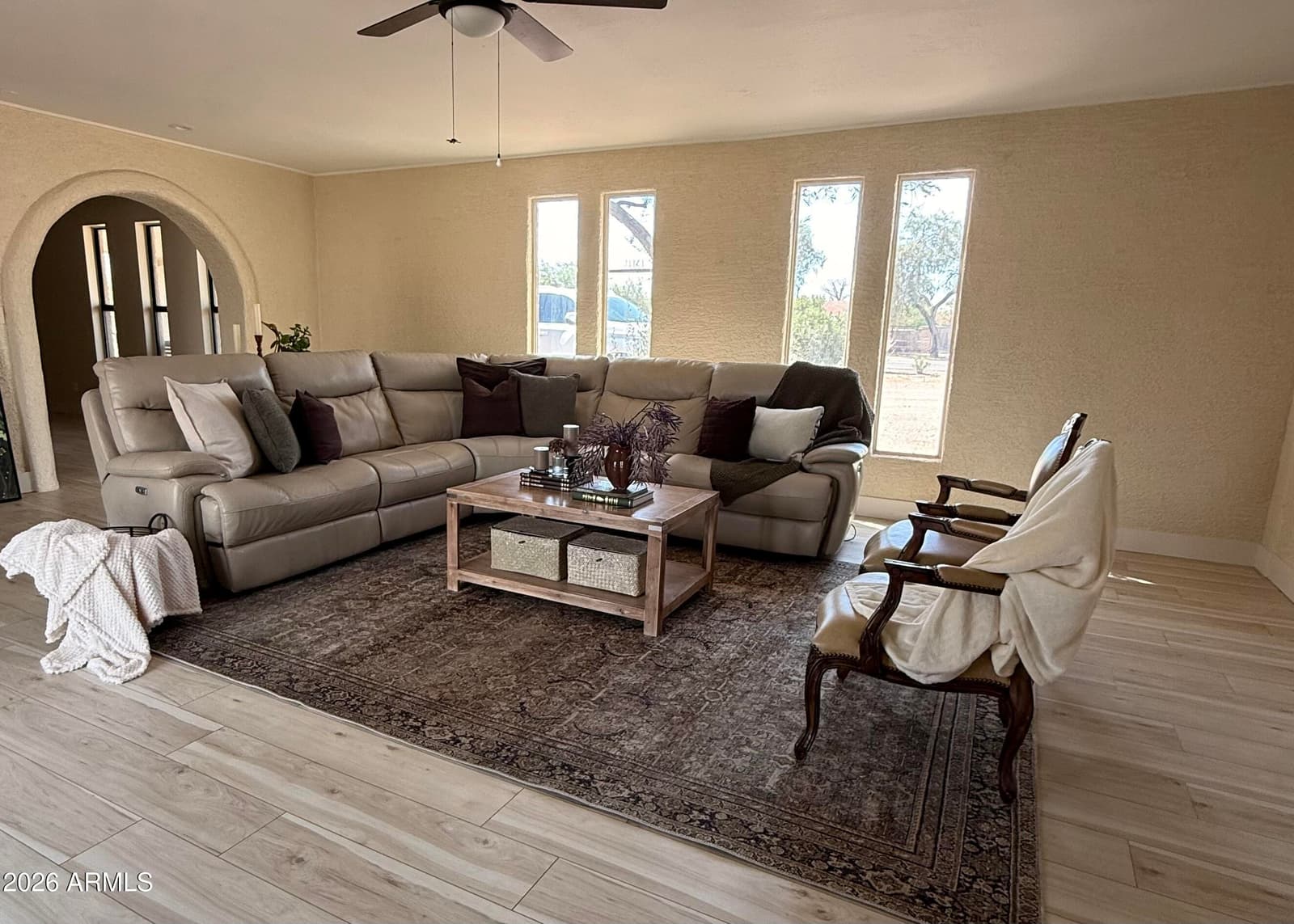 228 W Calle Tuberia, Casa Grande, AZ 85194 — photo 11 of 43