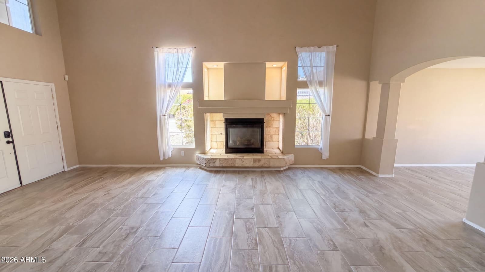 15652 W Calavar Road, Surprise, AZ 85379 — photo 11 of 42