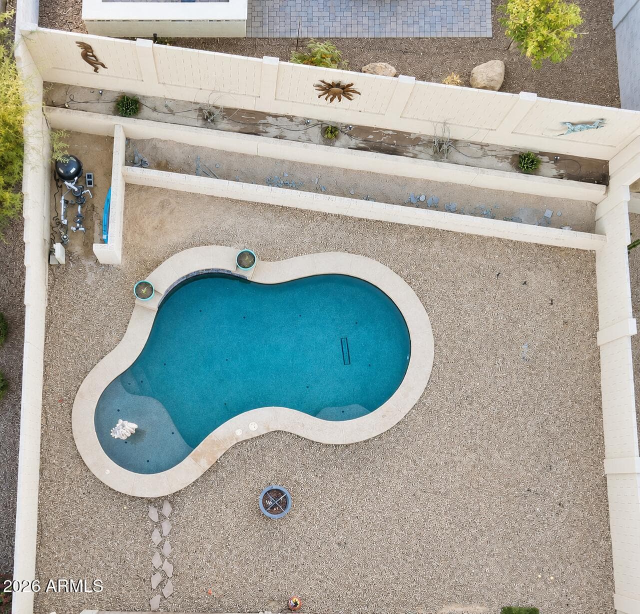 2321 E Beautiful Lane, Phoenix, AZ 85042 — photo 11 of 12